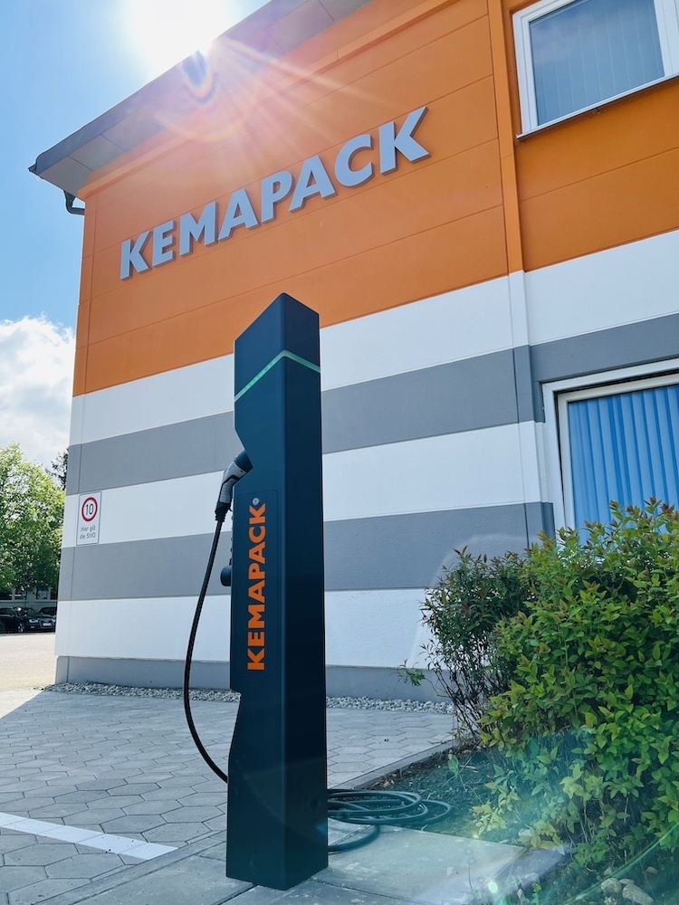 Neue Ladeplätze für Elektrofahrzeuge.