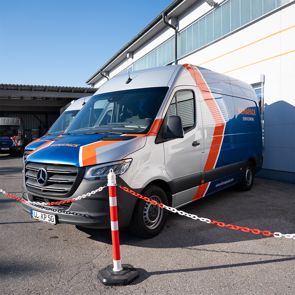 Unsere Fahrzeugflotte – Servicepower im neuen Design